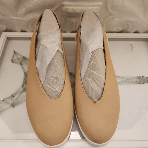 Naturalizer "Sutton" Leather Wedges. NIB. Size 8.5 Wide - Picture 6 of 14